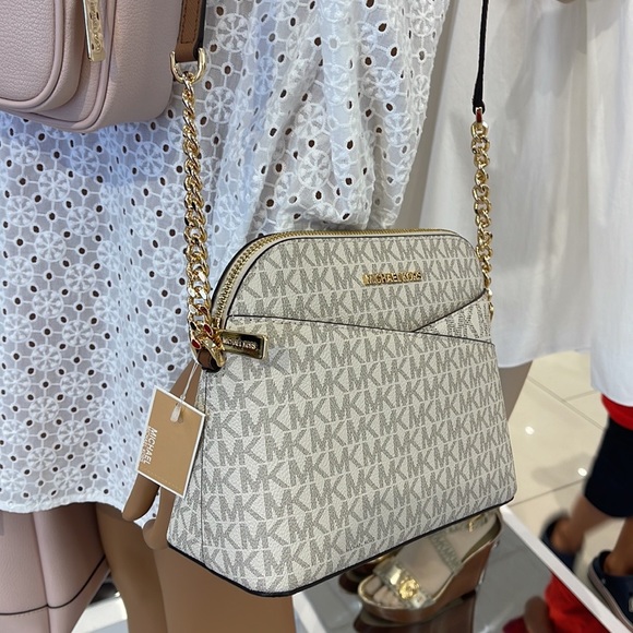 MICHAEL KORS Jet Set Medium Logo Dome Satchel Crossbody 
Vanilla 
NWT - Picture 8 of 16